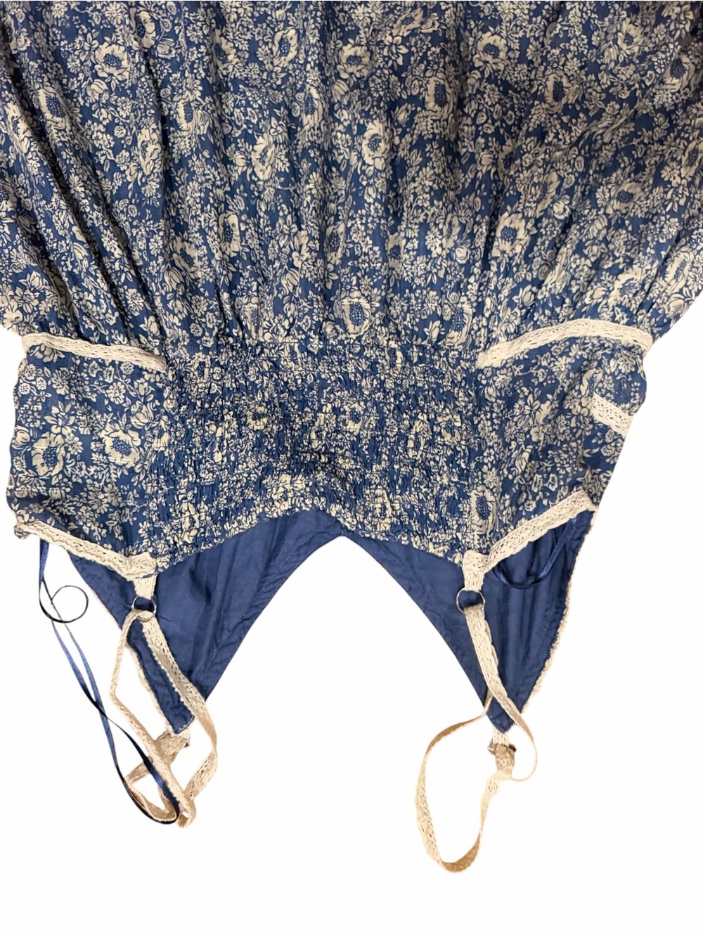Primark - Floral Mini Dress with Cream Lace Trim - Brand New - So CUTE!! - Picture 2 of 5